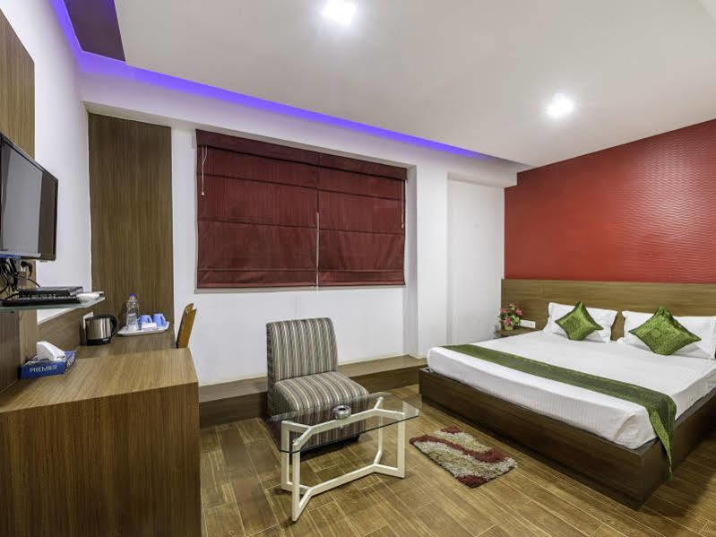Treebo Trend Edge St Marks Road Bangalore Buitenkant foto